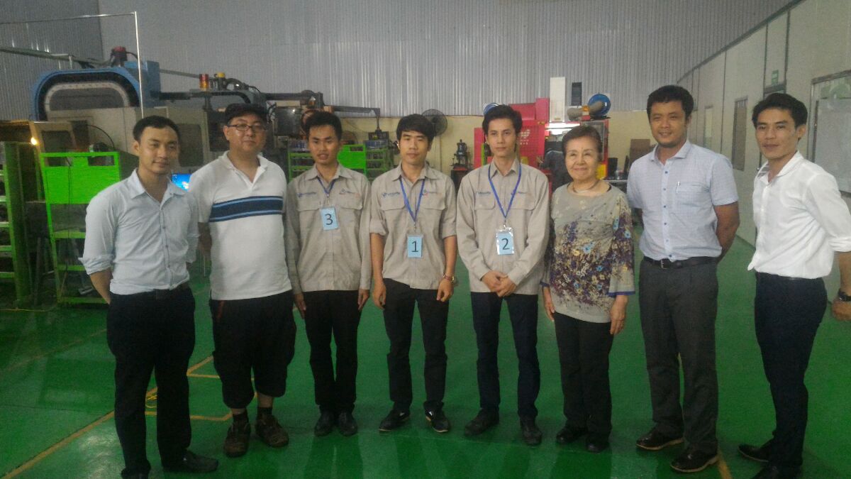 ky-su-co-khi-su-dung-may-phay-tien-cnc-winwinjapan (2)